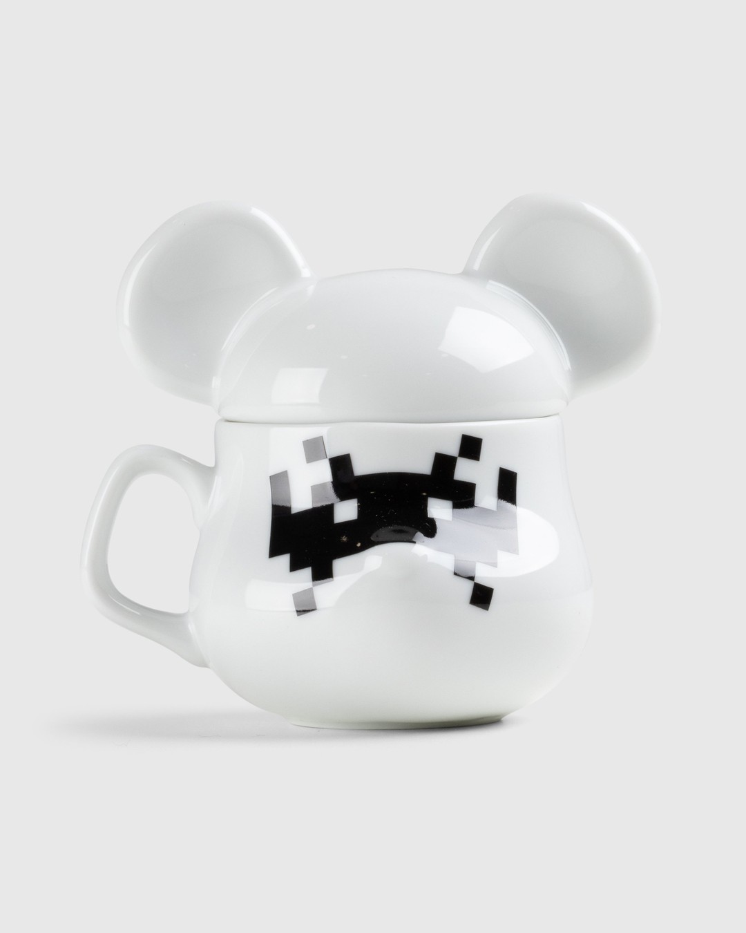 Medicom – Space Invaders Be@rmug White/Black - Ceramics - White - Image 1