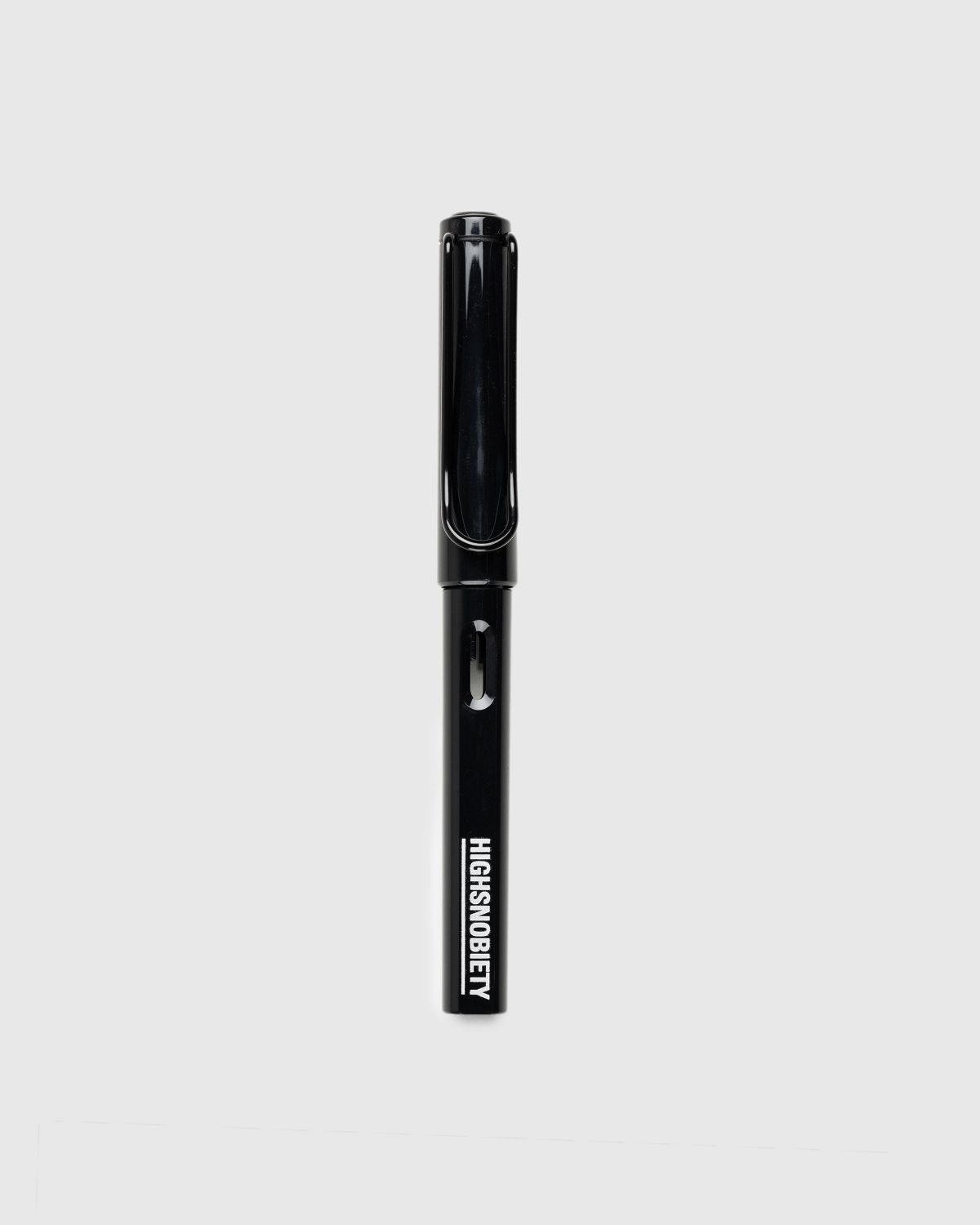 LAMY x Highsnobiety – Fountain Pen Black - Lifestyle - Black - Image 1