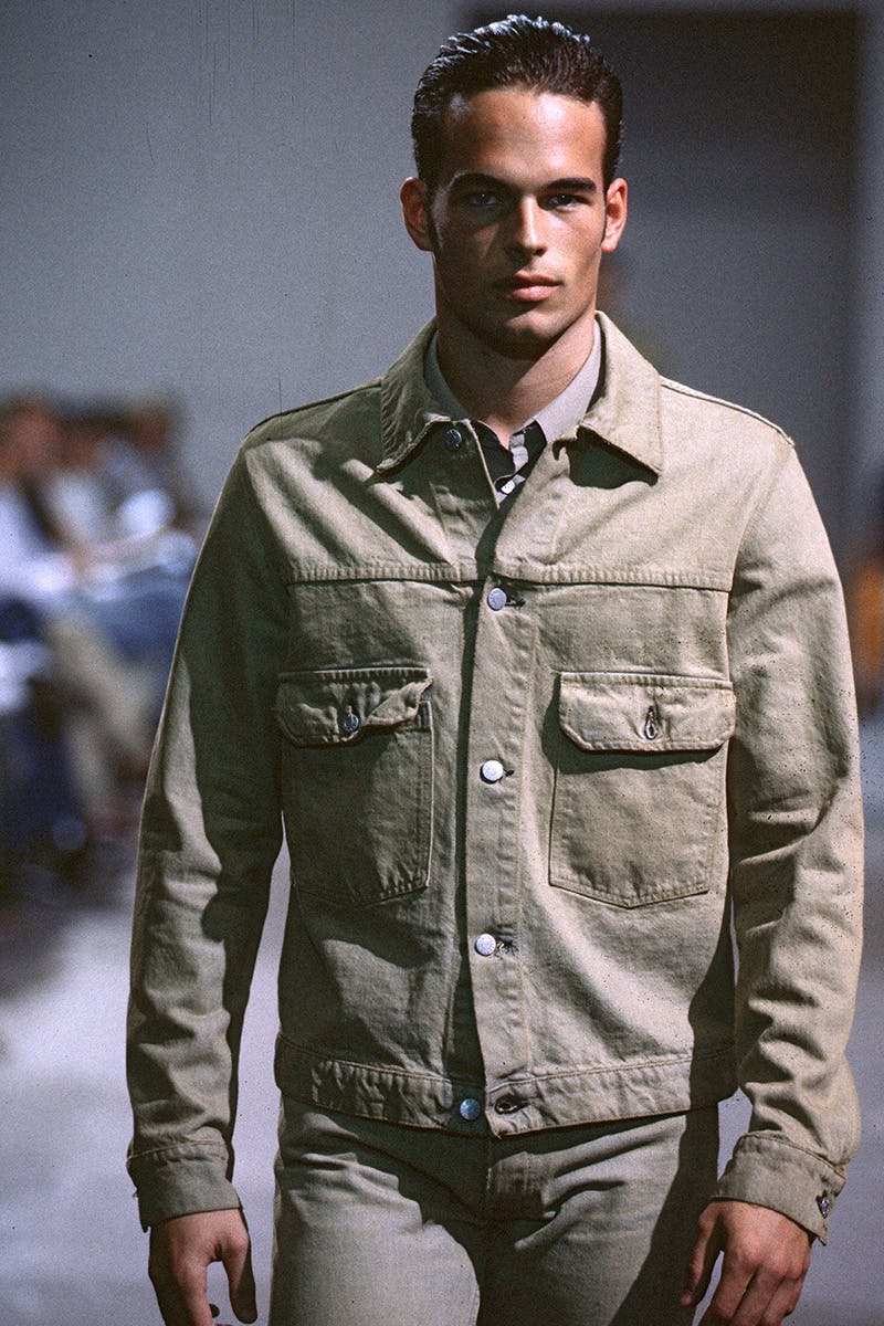 the-12-fashion-shows-that-changed-mens-fashion-014