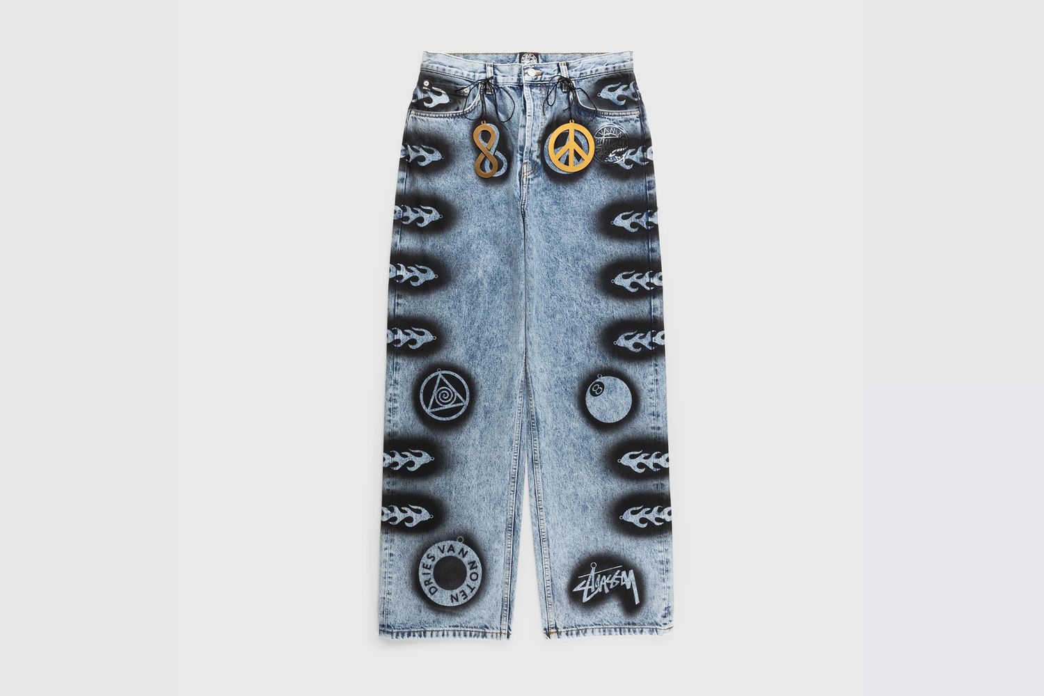 Stencil Jeans