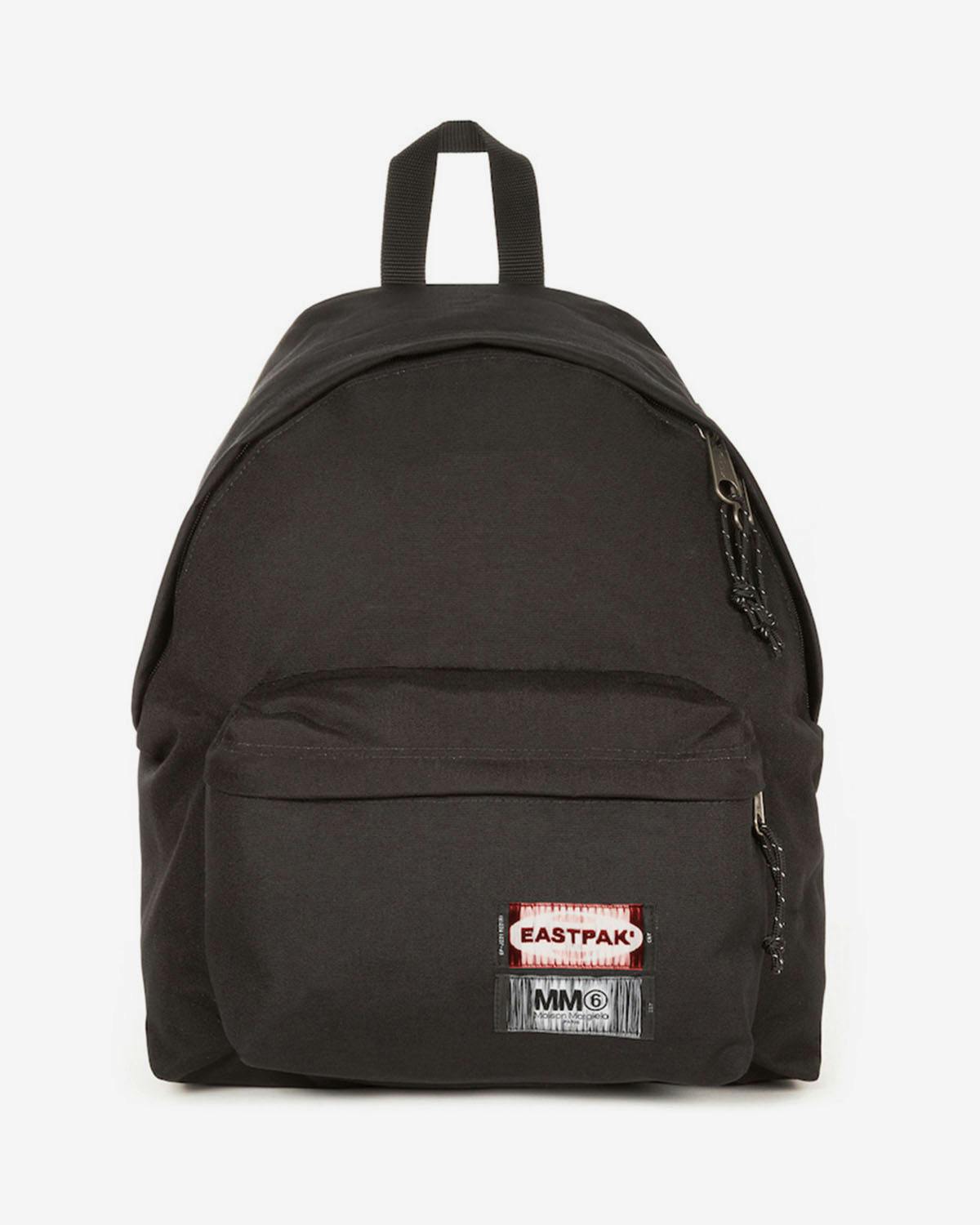 mm6-maison-margiela-eastpak-fw21-07