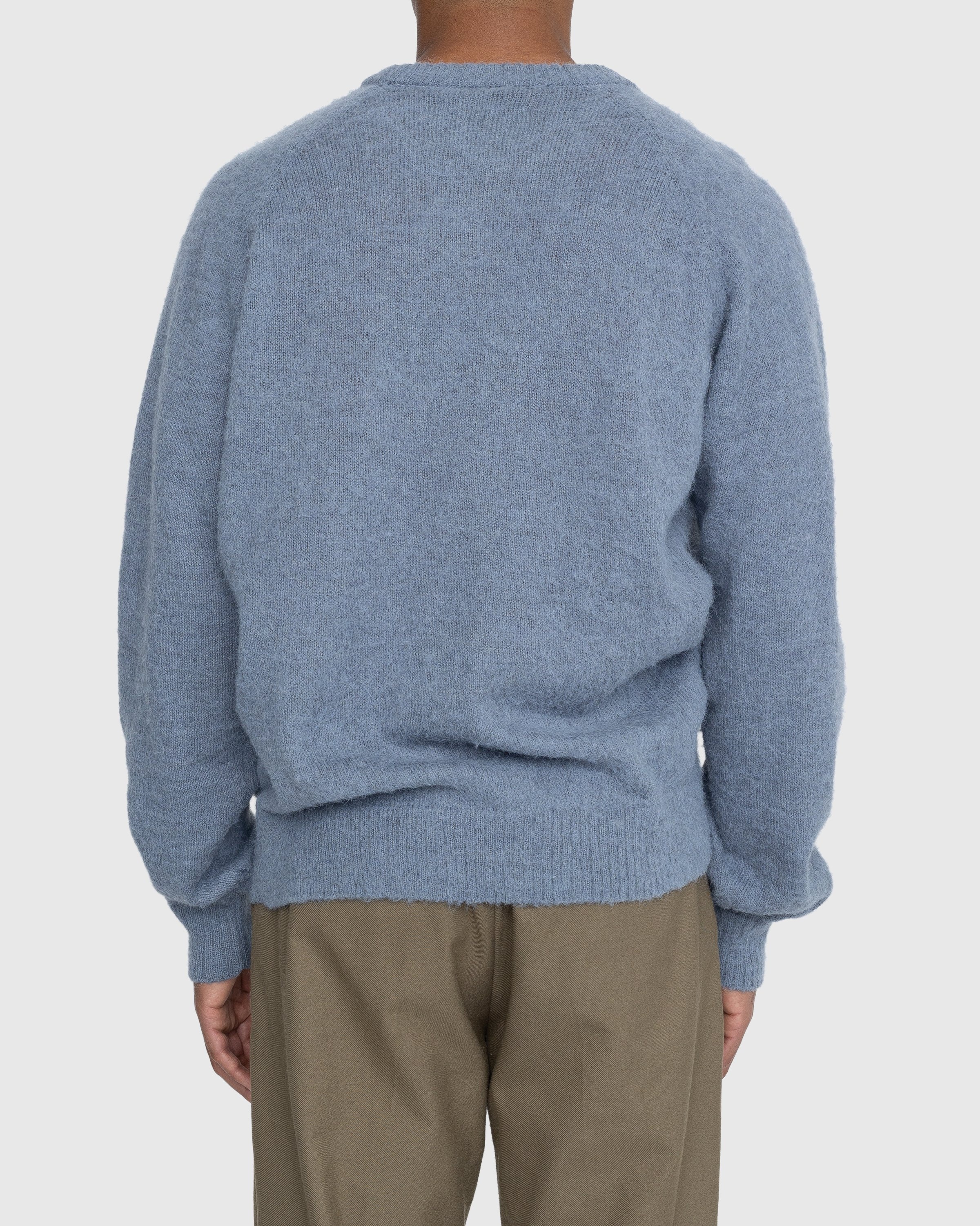 Highsnobiety – Alpaca Raglan Sweater Blue - Crewnecks - Blue - Image 4