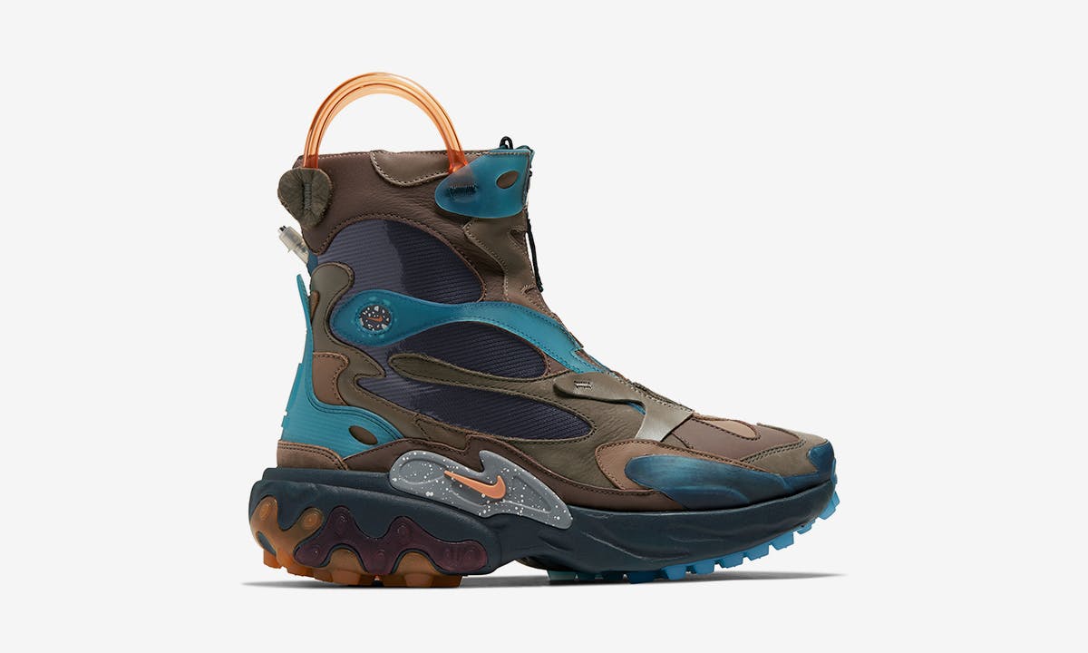 nike react boot