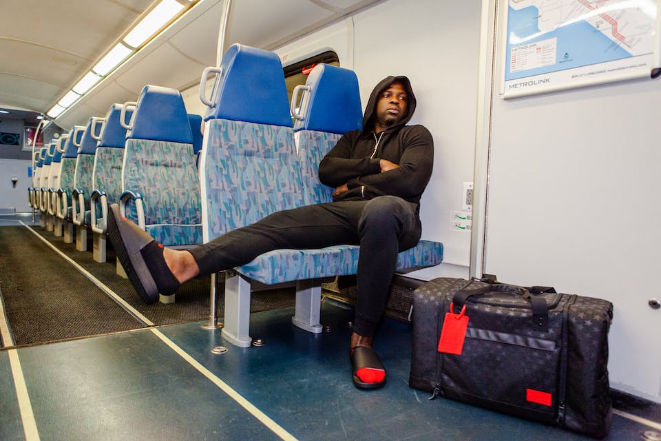 HEX-x-Stance-Sneaker-Duffel-10
