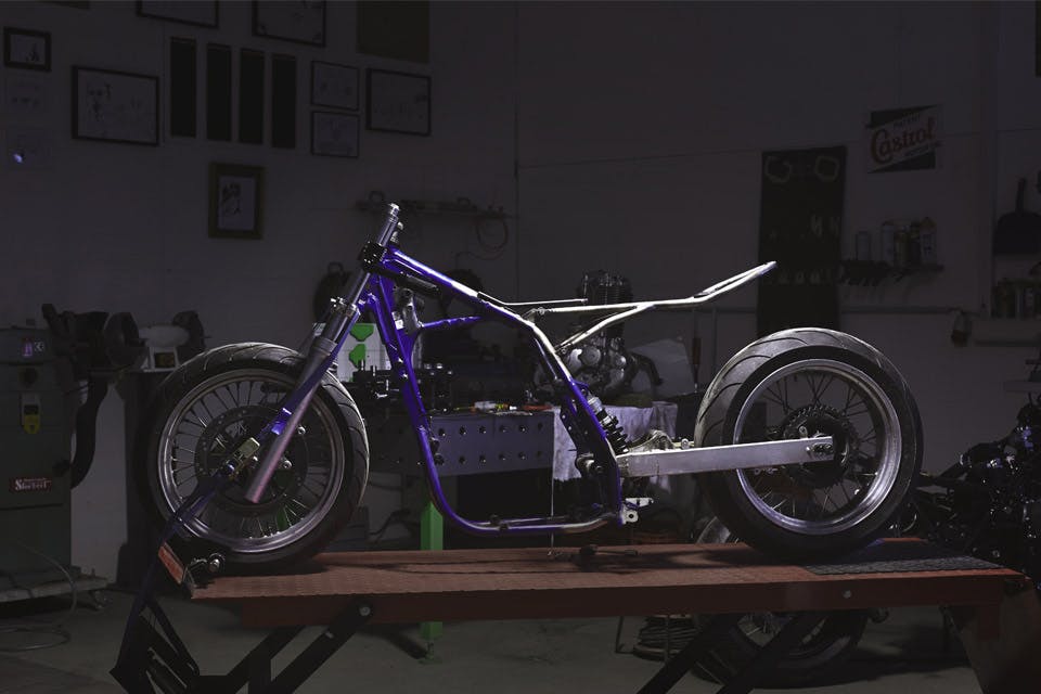 diamond-atelier-cafe-racer-1010