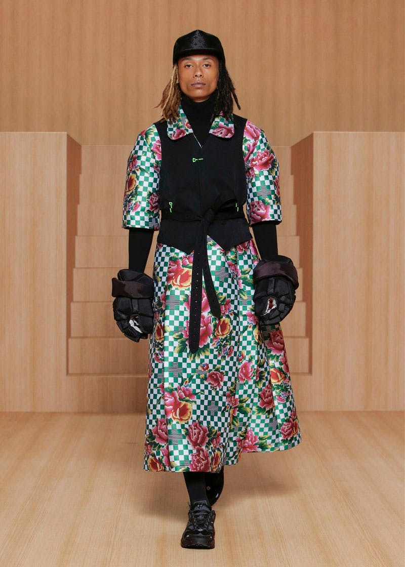 louis-vuitton-ss22-runway-looks-25