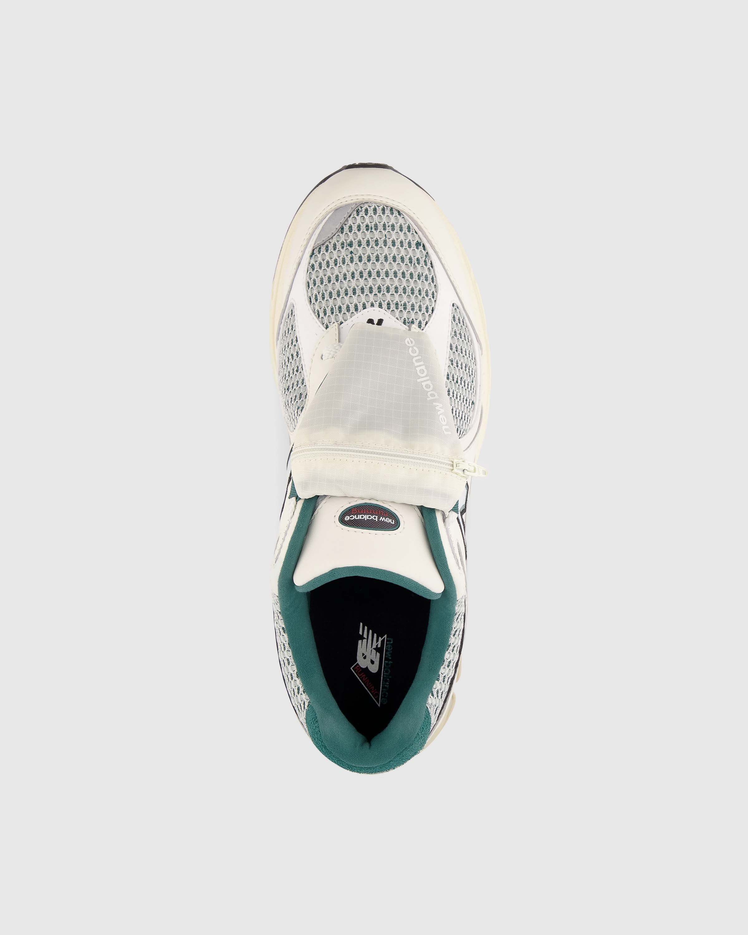 New Balance – M2002RVD Sea Salt - Sneakers - Grey - Image 5