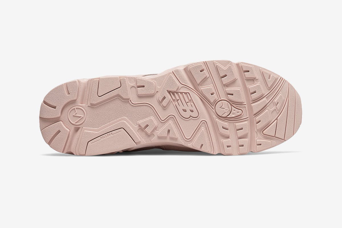 New Balance 850 "Smoked Salt"