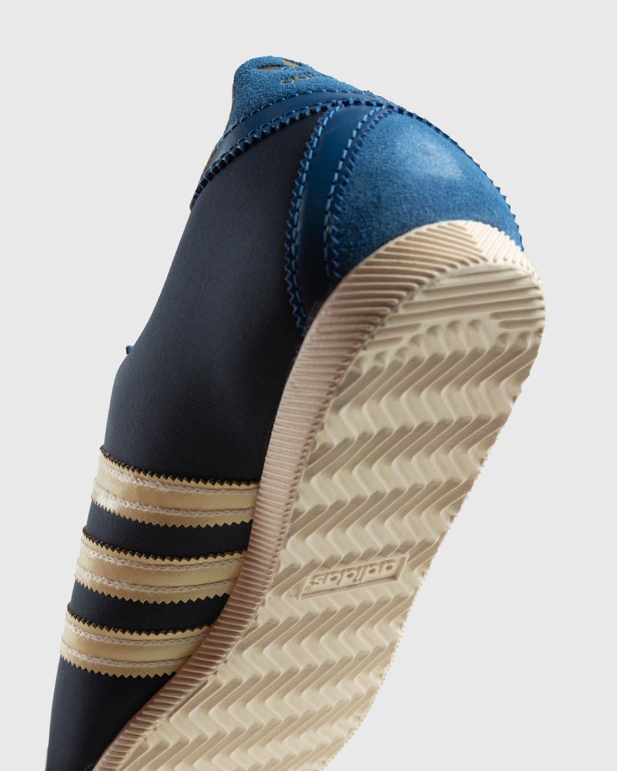 Adidas bamba 2025 navy blue