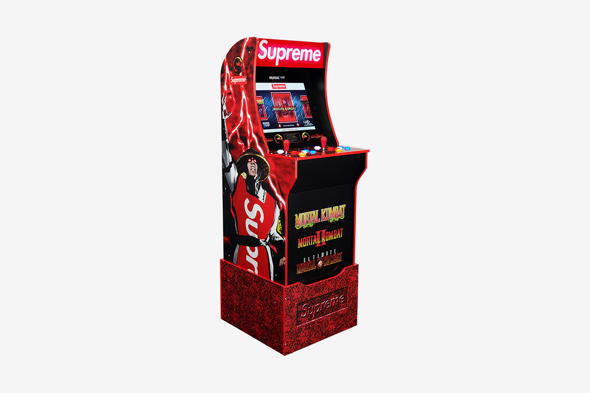 supreme-mortal-kombat-arcade-cabinet-01