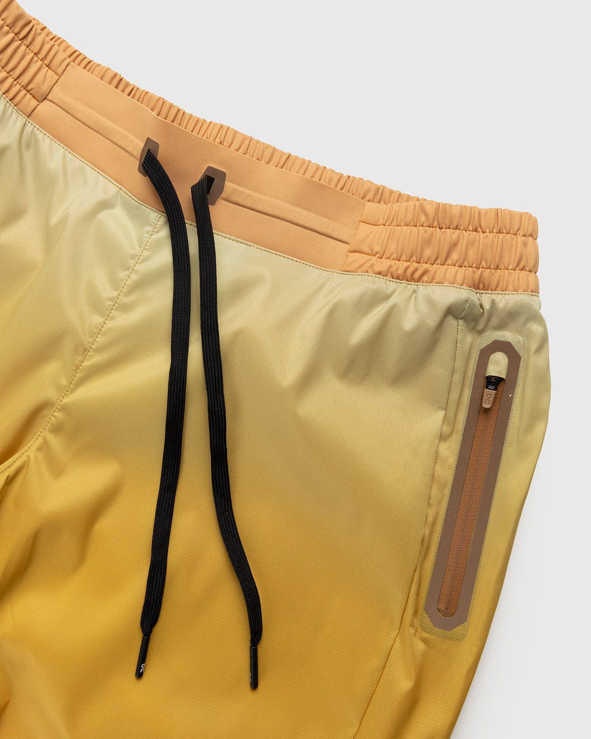 Loewe x On – Women's Technical Running Pants Gradient Orange - Pants - Orange - Image 5