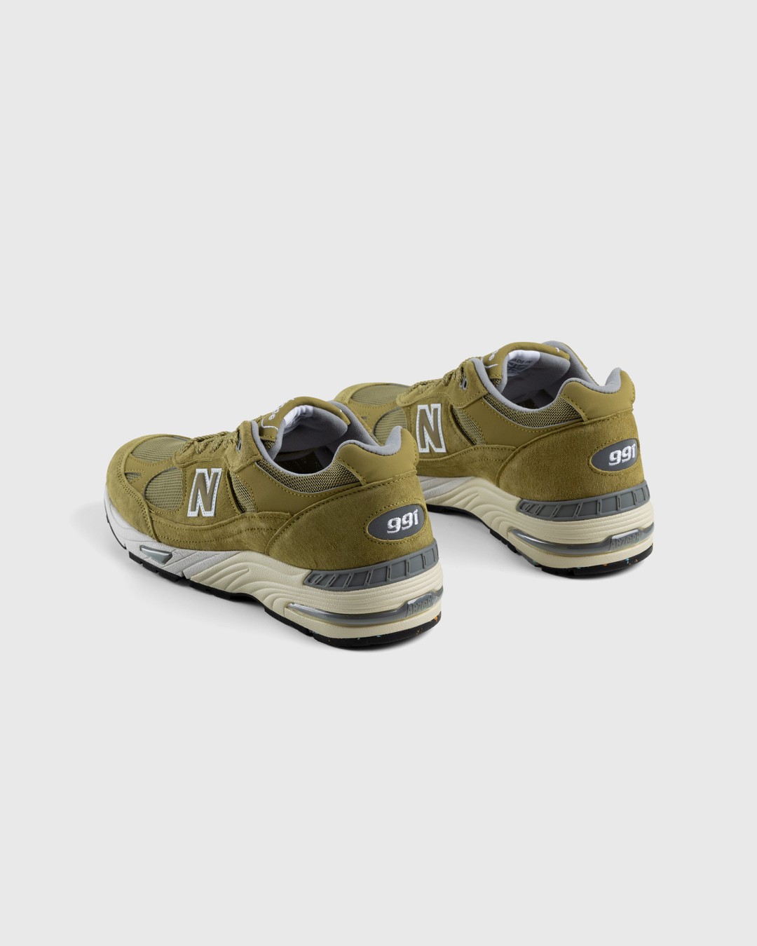 New Balance – M991GGW Green - Low Top Sneakers - Green - Image 4