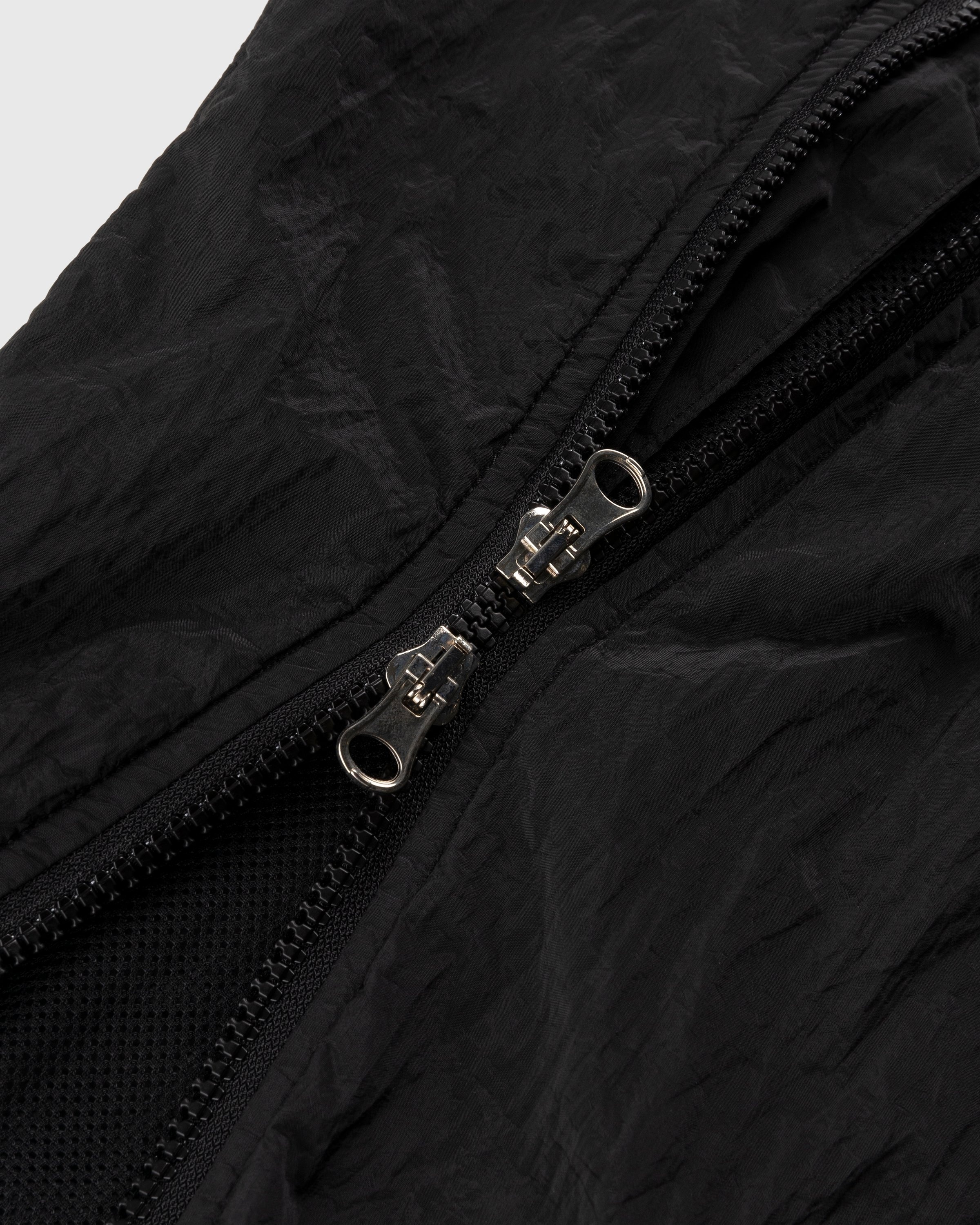 Stone Island – Nylon Metal Cargo Pants Black - Pants - Black - Image 9