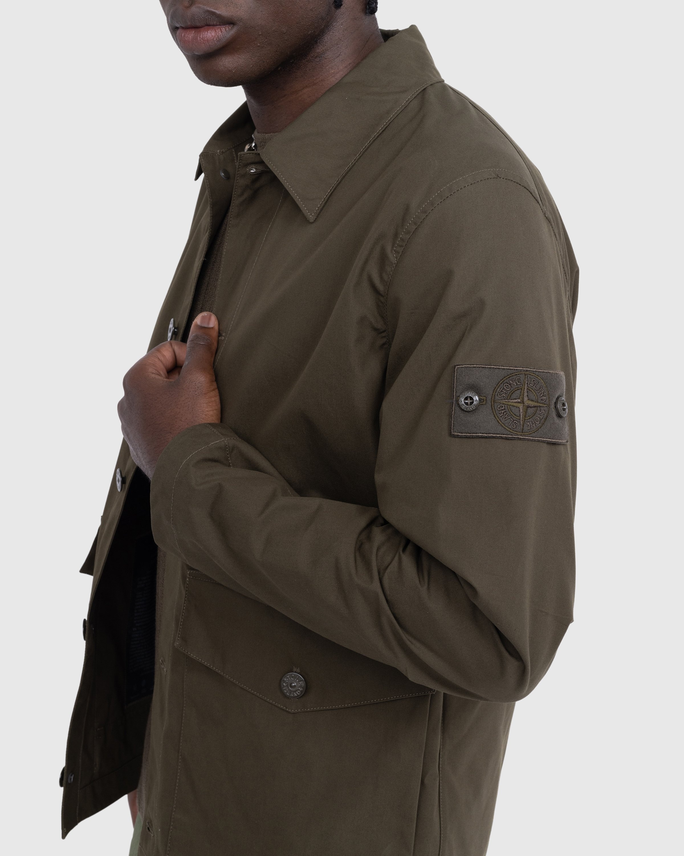 Khaki green sales stone island overshirt