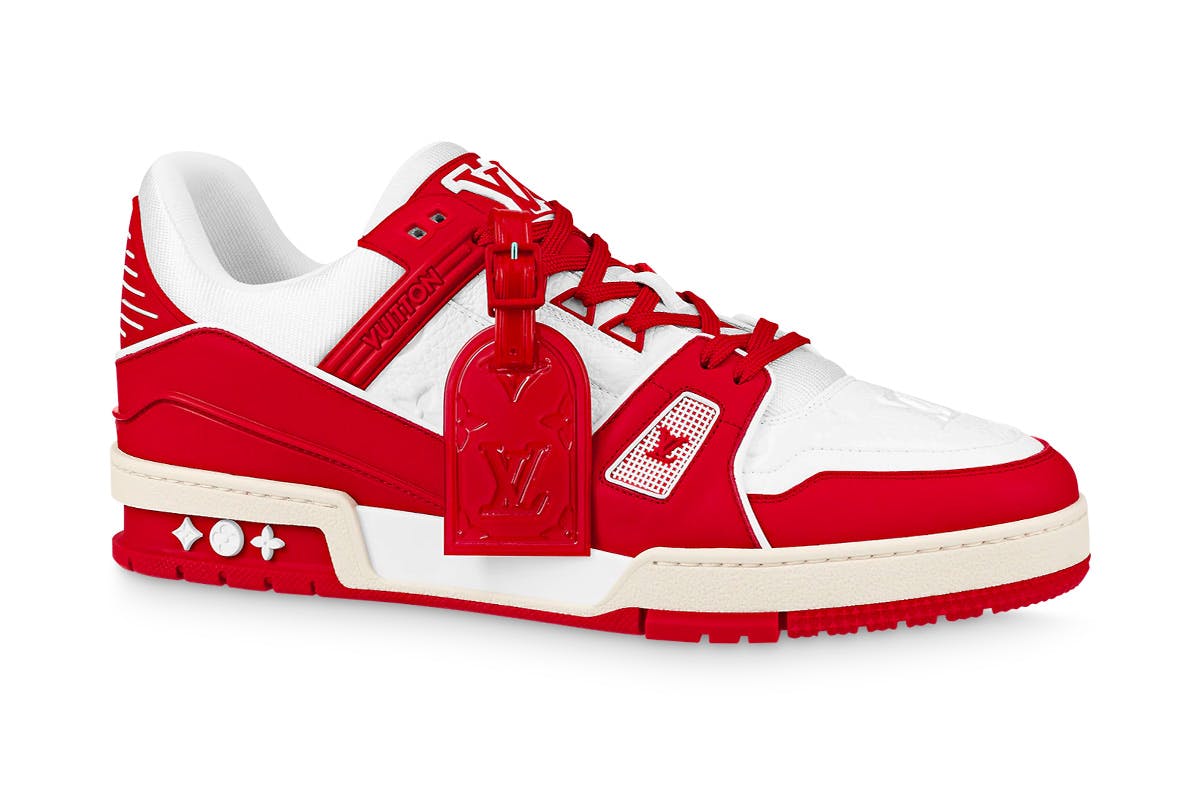 Horn degree cafeteria This Sample (RED) x LV Trainer Is Being Auctioned Off for Charity