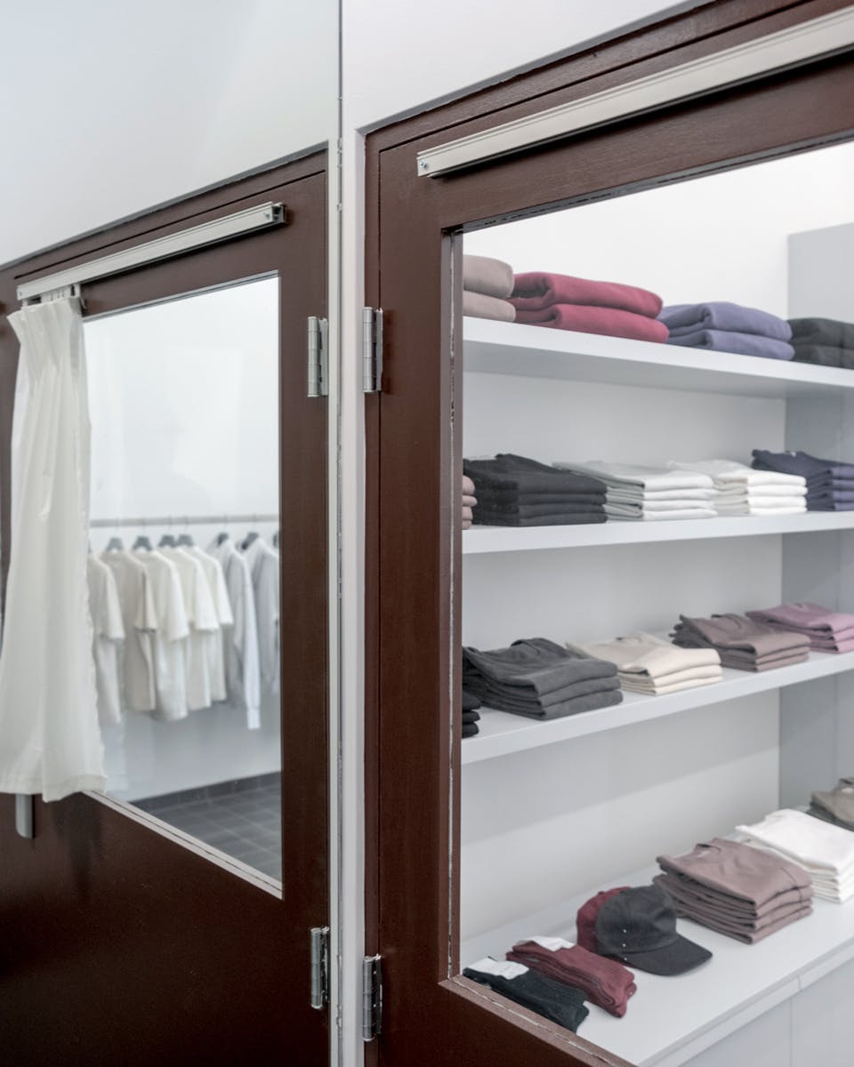 Lady White Co store (14)
