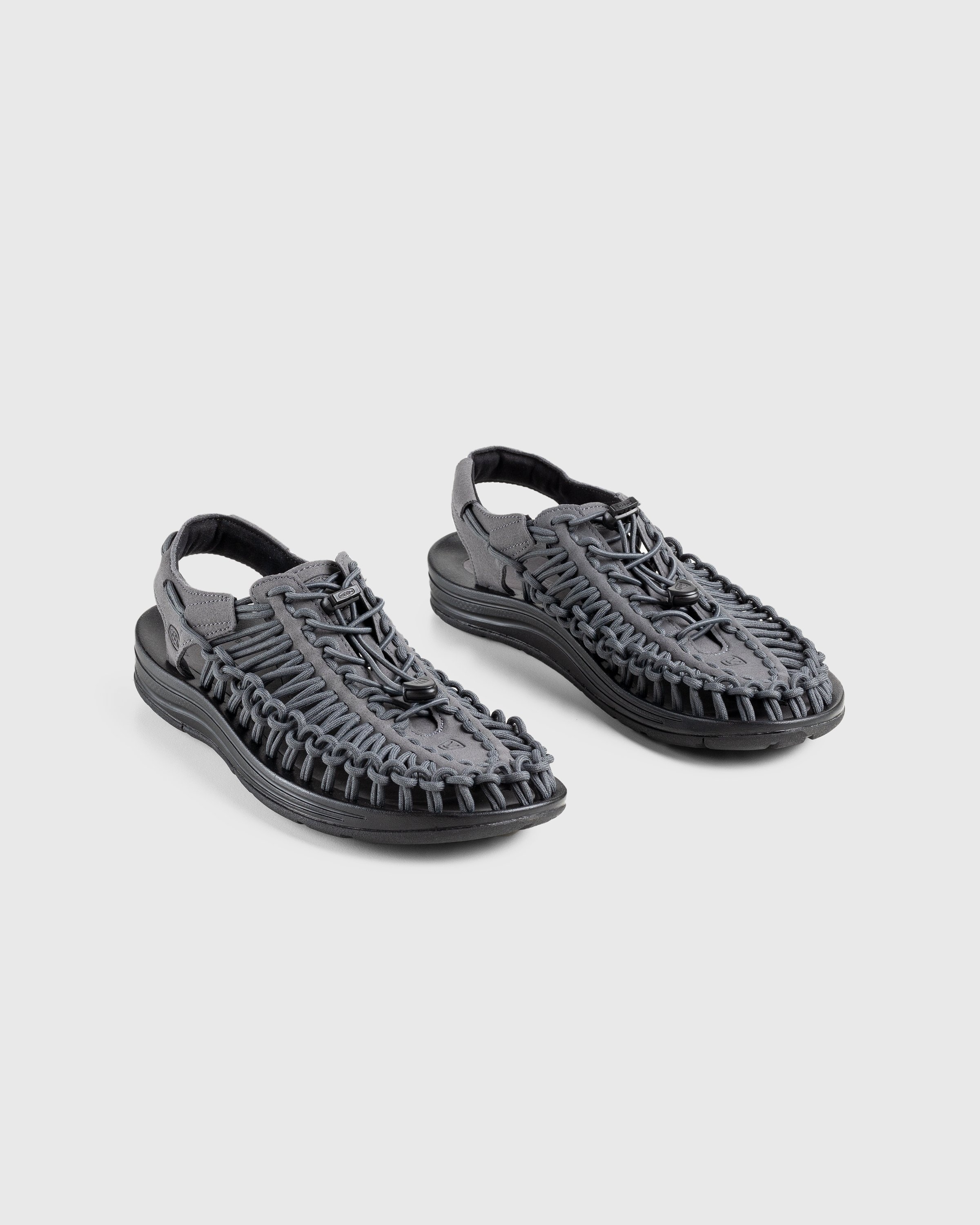 Keen – Uneek Magnet/Black - Sandals - Grey - Image 3
