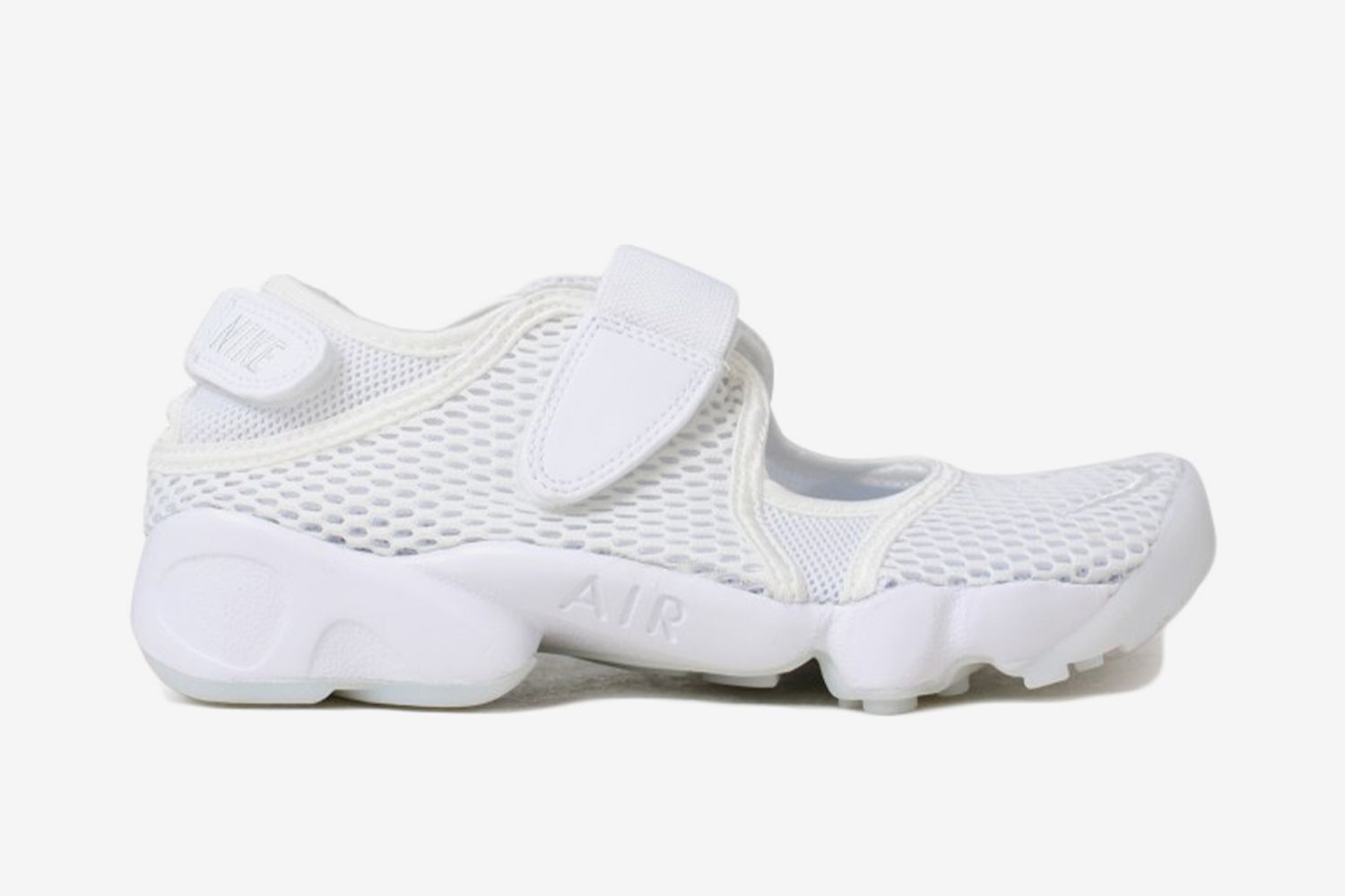 split toe nike shoes