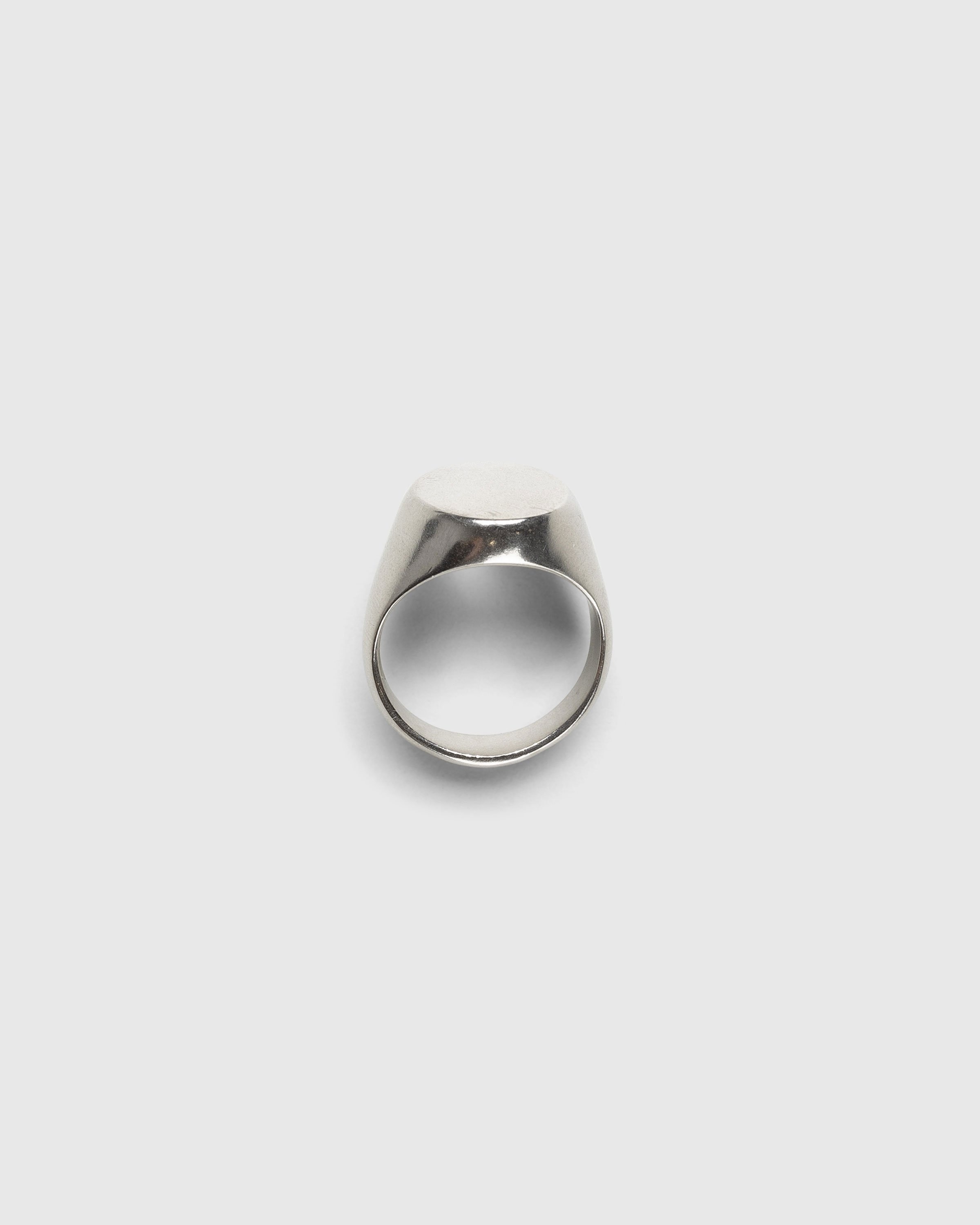 Maison Margiela – Chevalier Ring Silver | Highsnobiety Shop