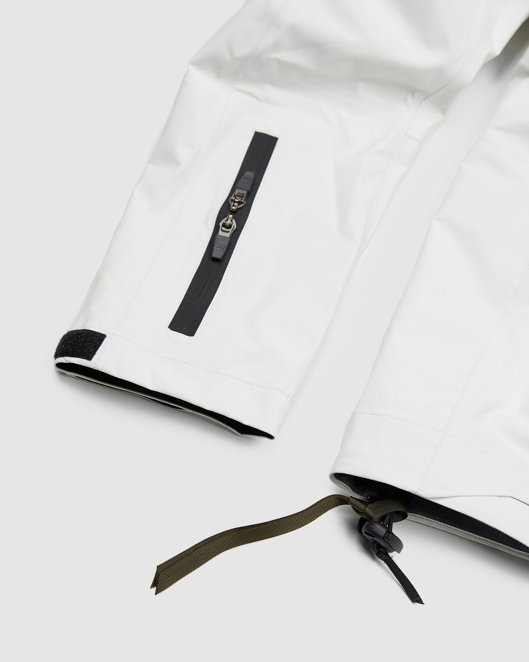 ACRONYM – J1B GT Jacket White - Outerwear - White - Image 4
