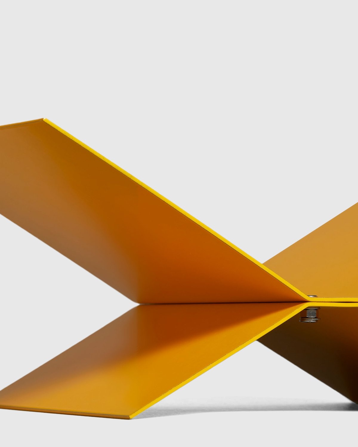 Baebsy – Atlas Bookstand Yellow - Deco - Yellow - Image 4