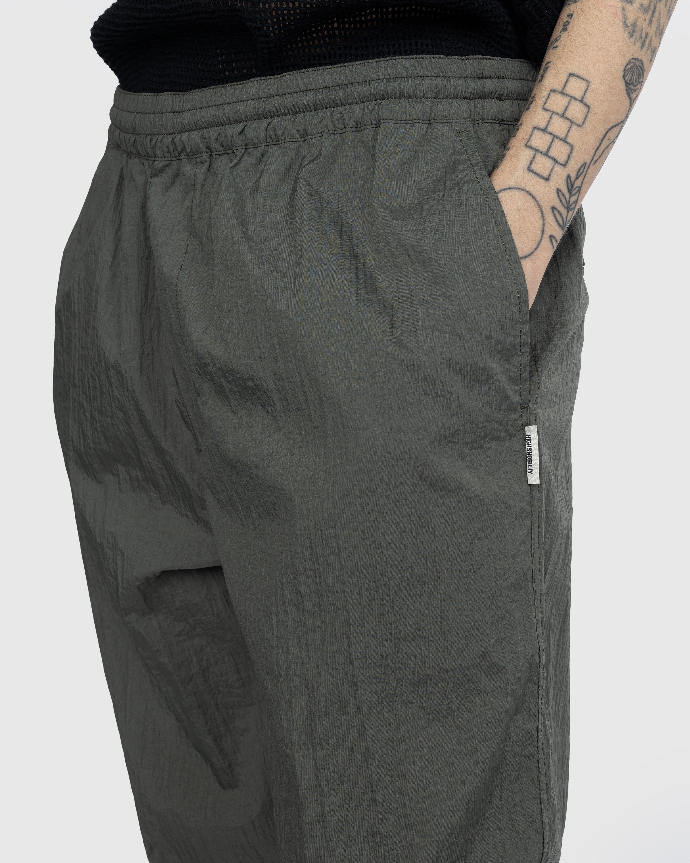 Highsnobiety – Texture Nylon Pants Grey - Pants - Grey - Image 6