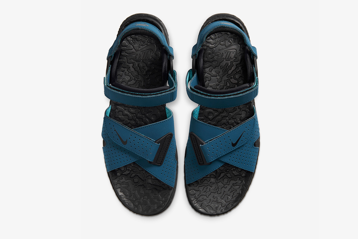 Nike Air Deschutz Sandal: Official Images & Release Info