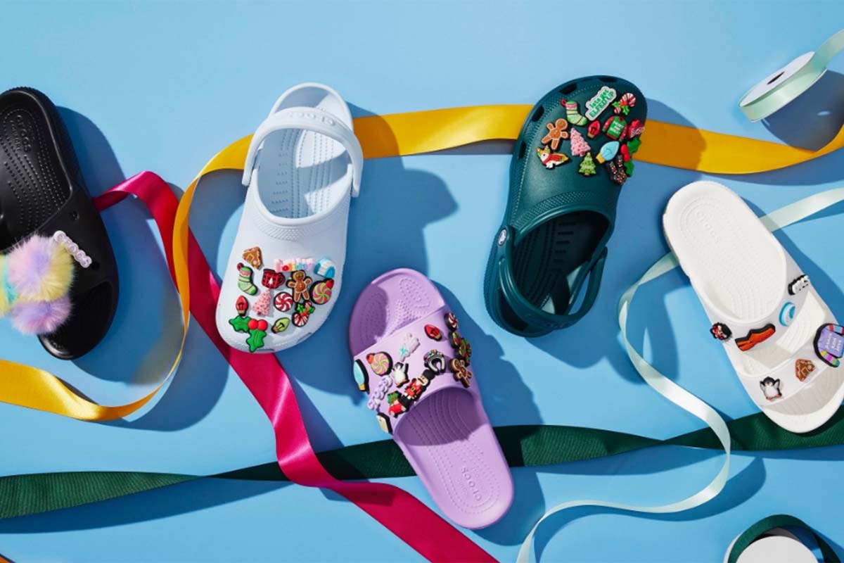 crocs classic featured