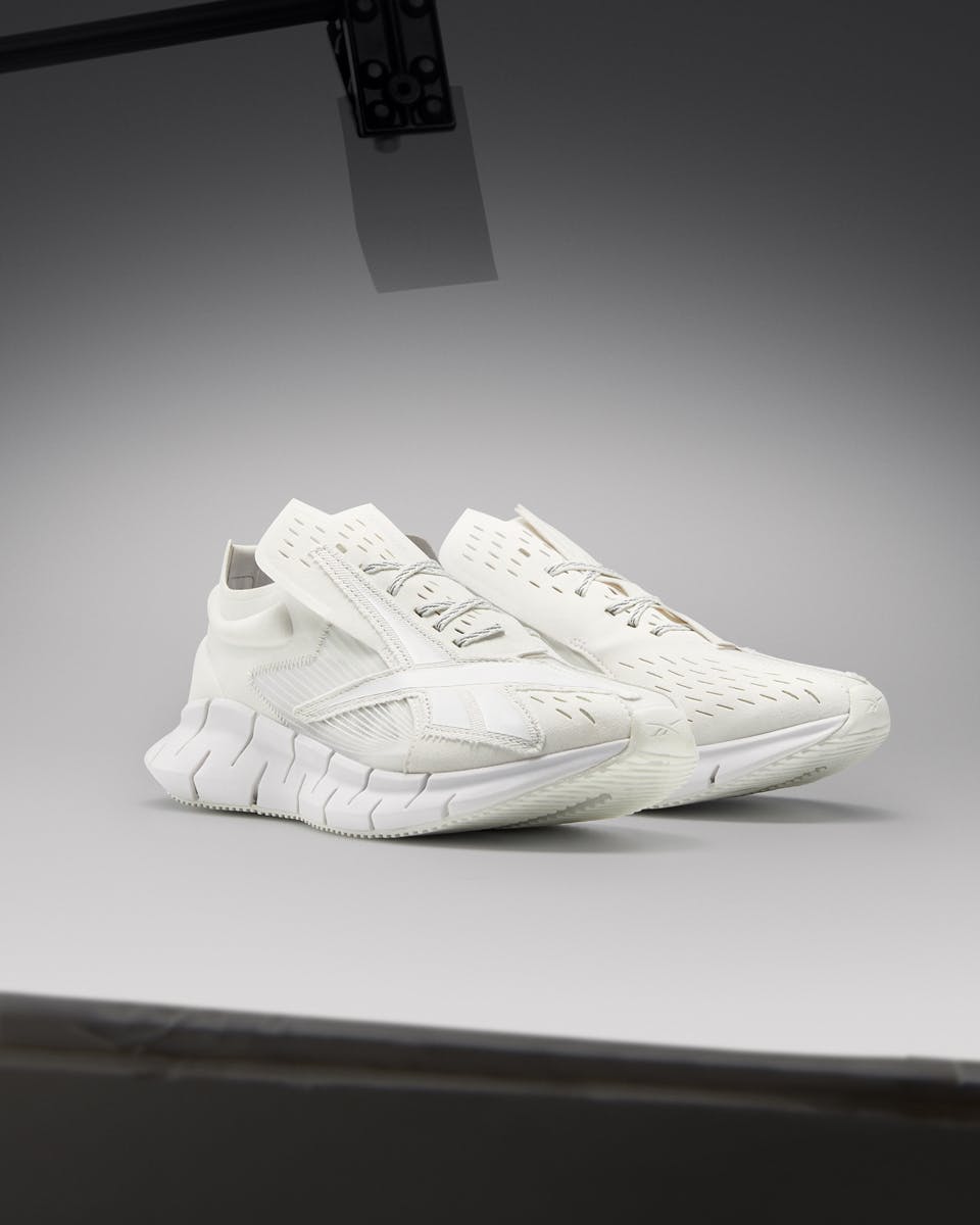 maison-margiela-reebok-question-instapump-zig-3d-storm (11)