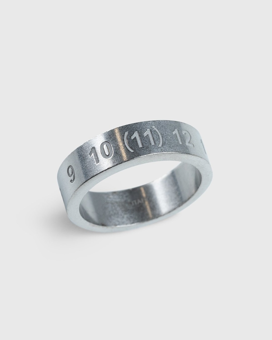 Maison Margiela – Logo Ring Silver - Rings - Silver - Image 1