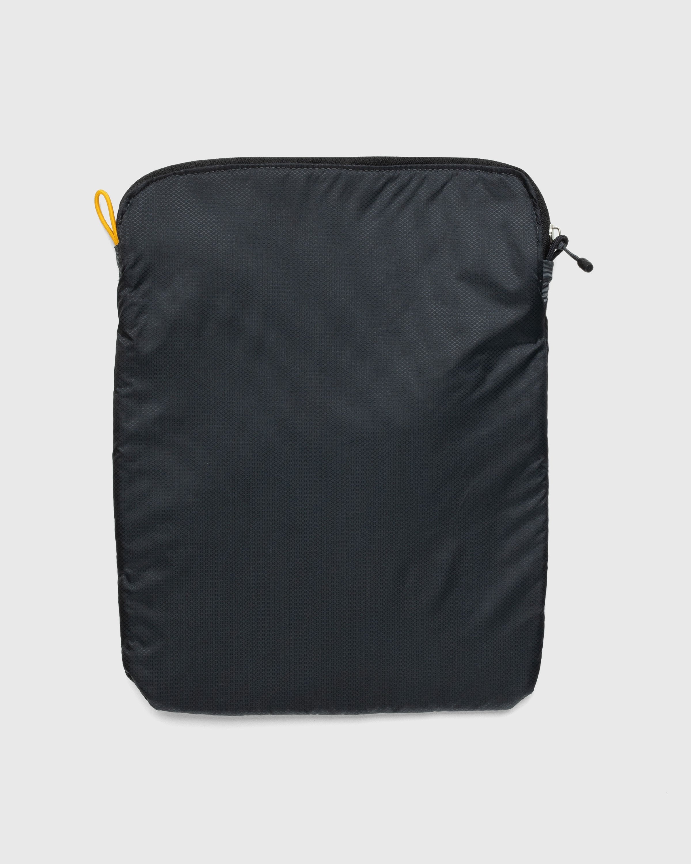 The North Face – Flyweight Laptop Sleeve 13” Asphalt Grey/TNF Black - Bags - Grey - Image 2