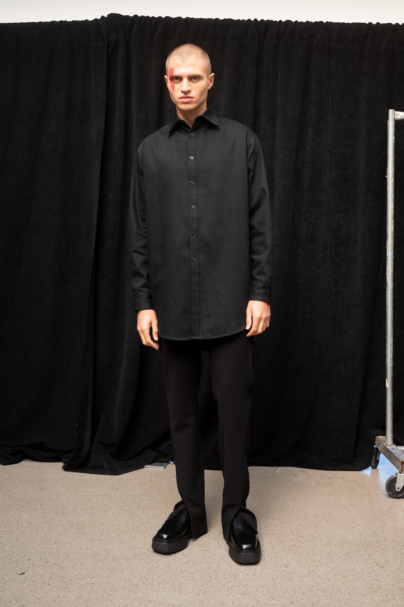 MR. SATURDAY SPRING/SUMMER 2022 PRESENTATION: “AS SHE’S FIXING HER HAIR” NEW YORK FASHION WEEK BACKSTAGE