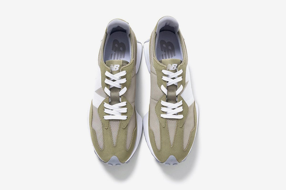 daily-sneaker-roundup-4-30-2021-2-03