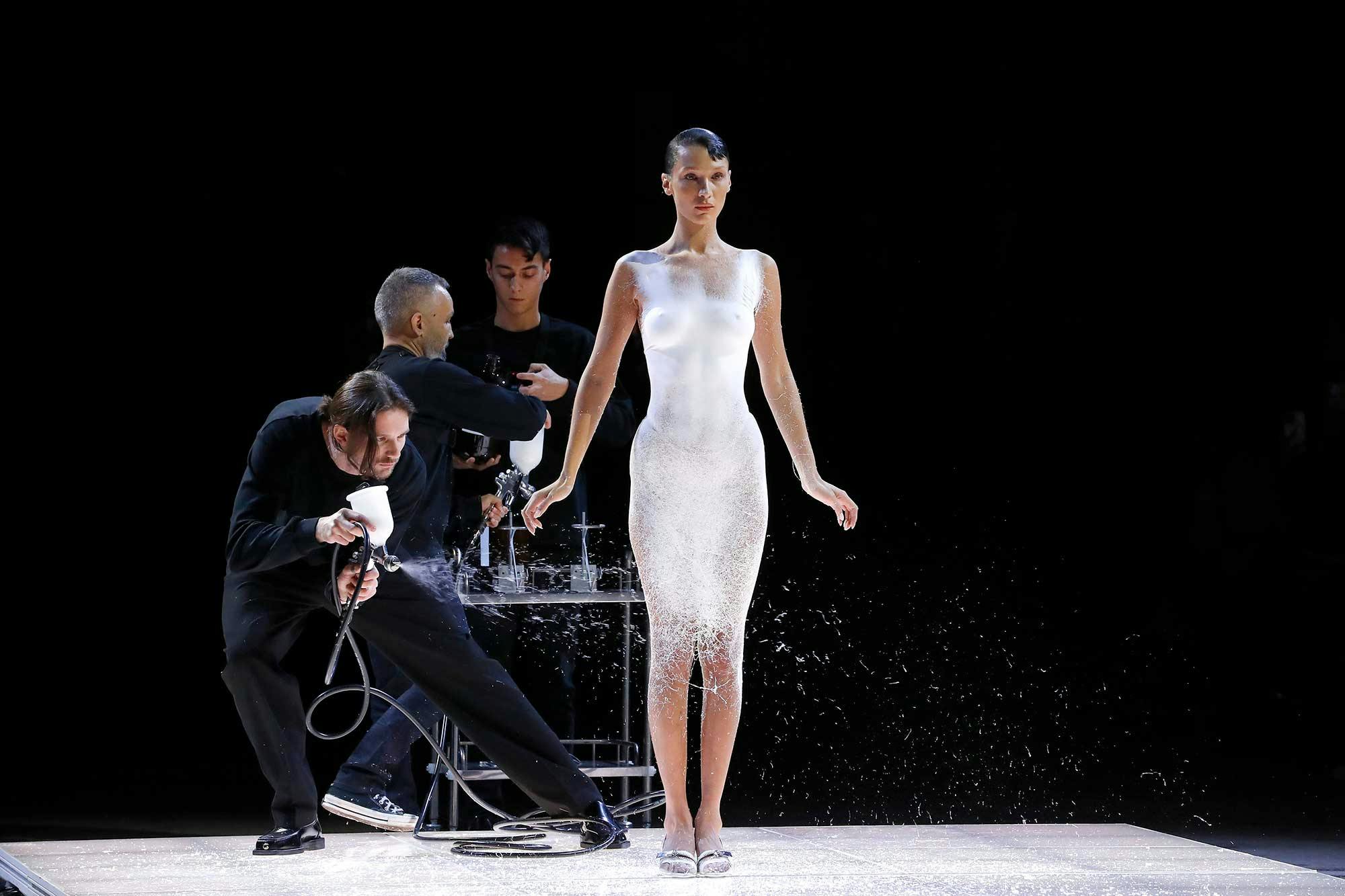 fashion-week-viral-trend (1)