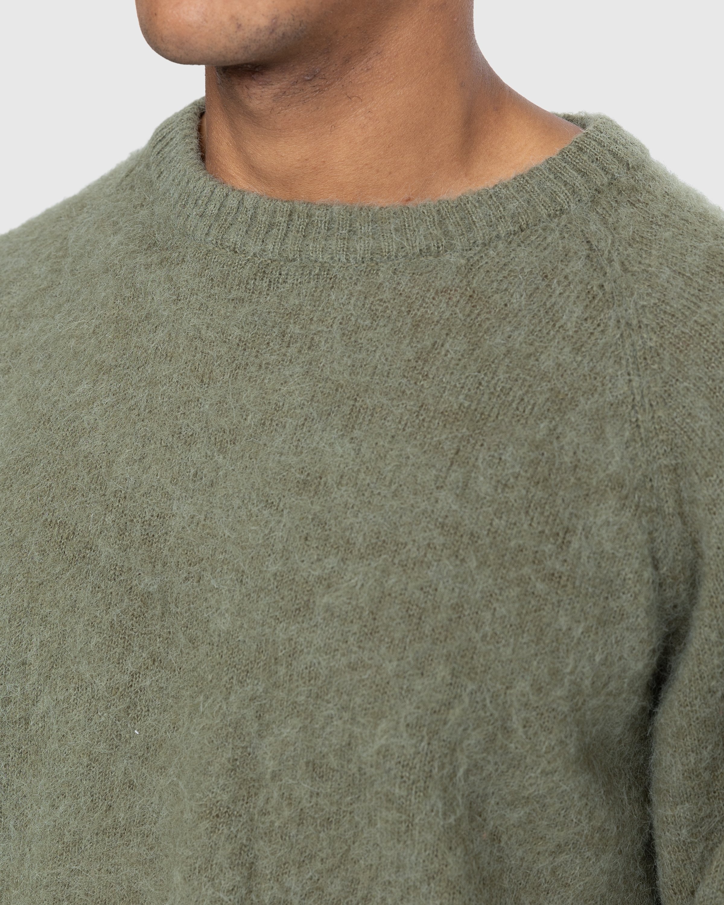 Highsnobiety – Alpaca Raglan Sweater Dark Green - Knitwear - Green - Image 6
