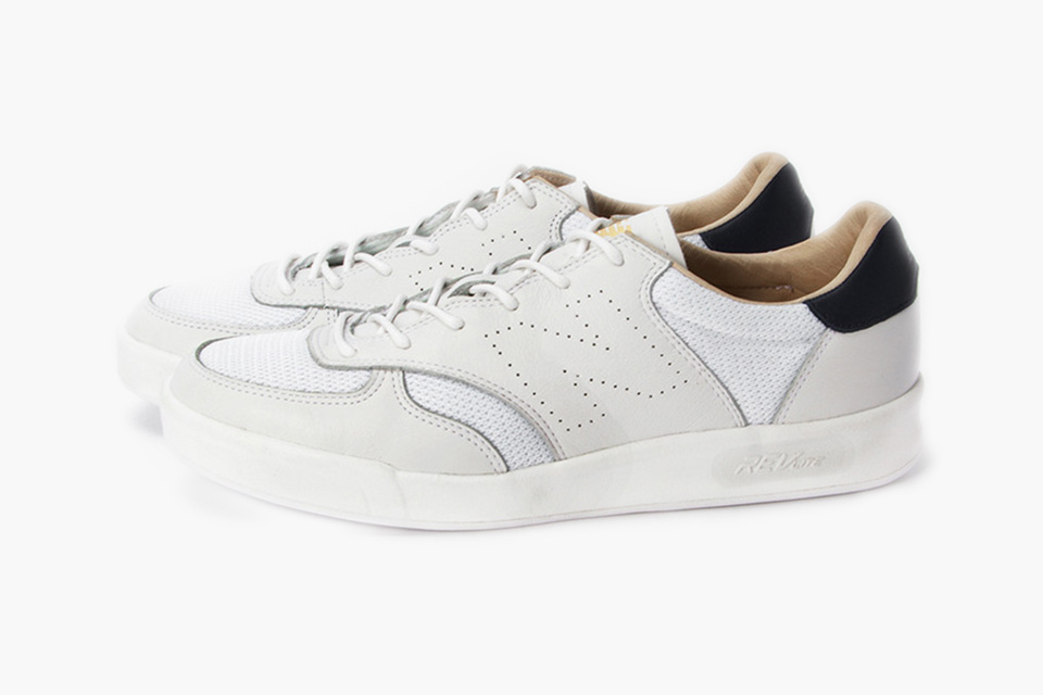 new-balance-beauty-and-youth-crt300-07