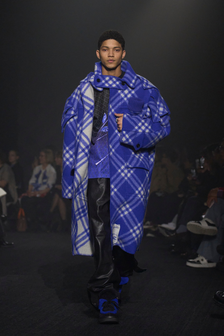 Welcome To Daniel Lee's New-Look Burberry FW23