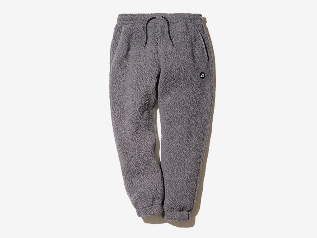 snow-peak-mountain-of-moods-fw20-19