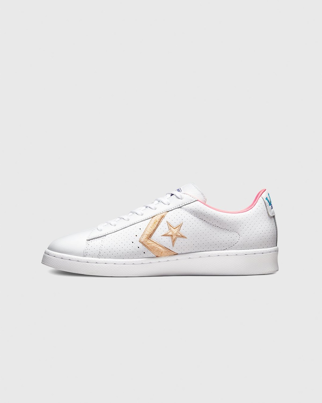 Converse x Space Jam – Pro Leather White - Low Top Sneakers - White - Image 5