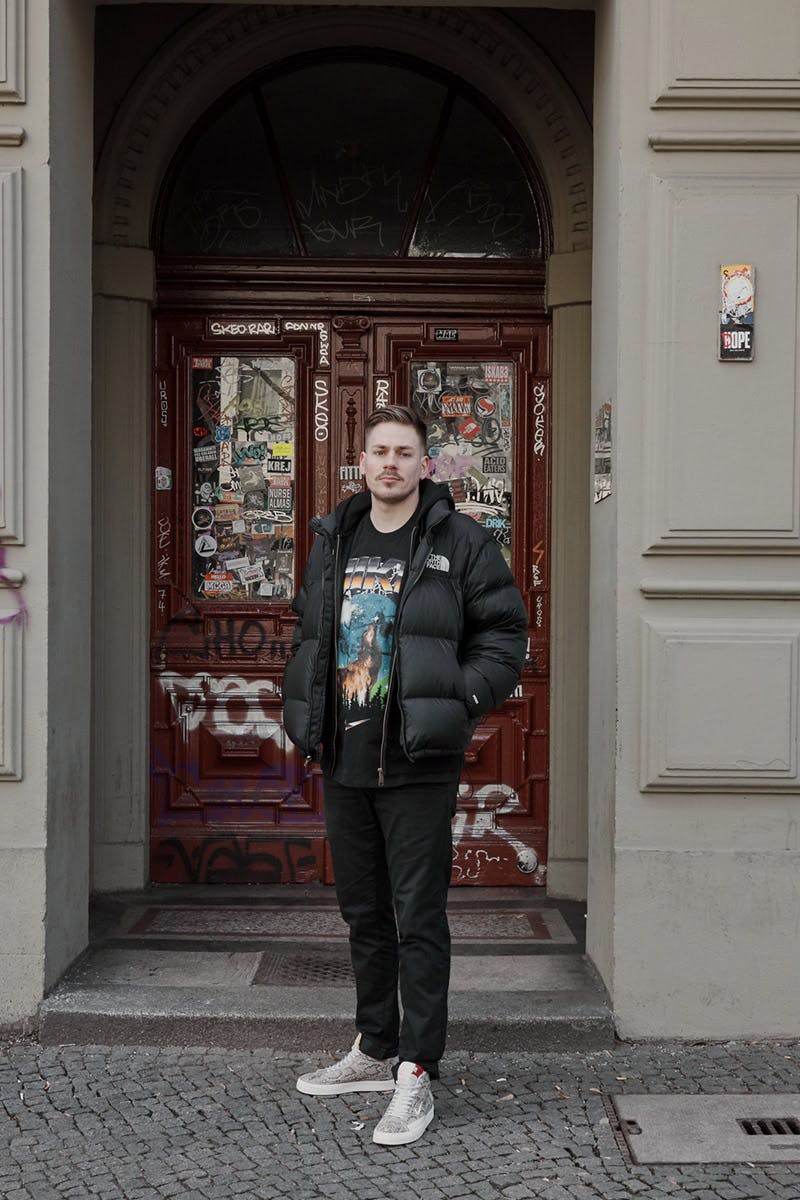 beinghunted-@schuh_fa-800x1200