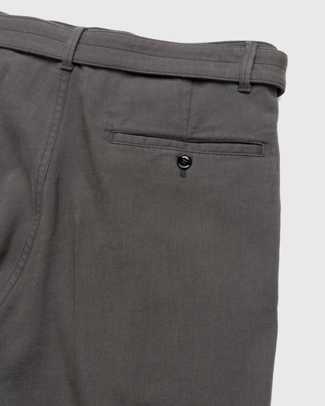 Lemaire – Loose Pleated Pants Grey | Highsnobiety Shop