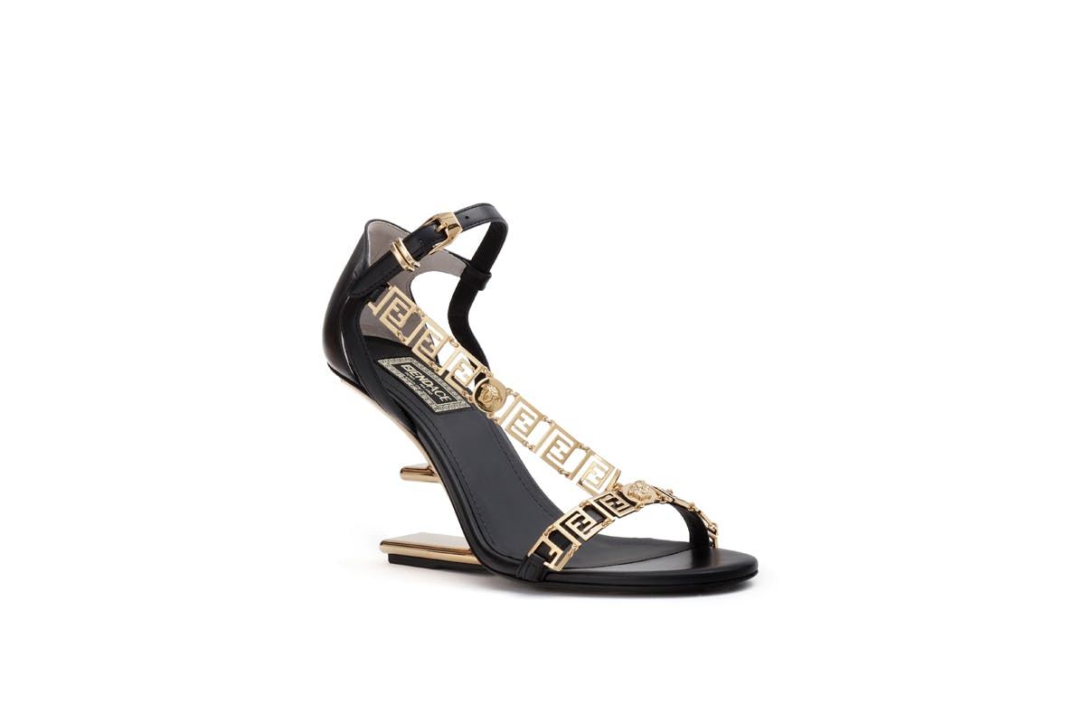fendi-versace-collab-bags-release-date (37)
