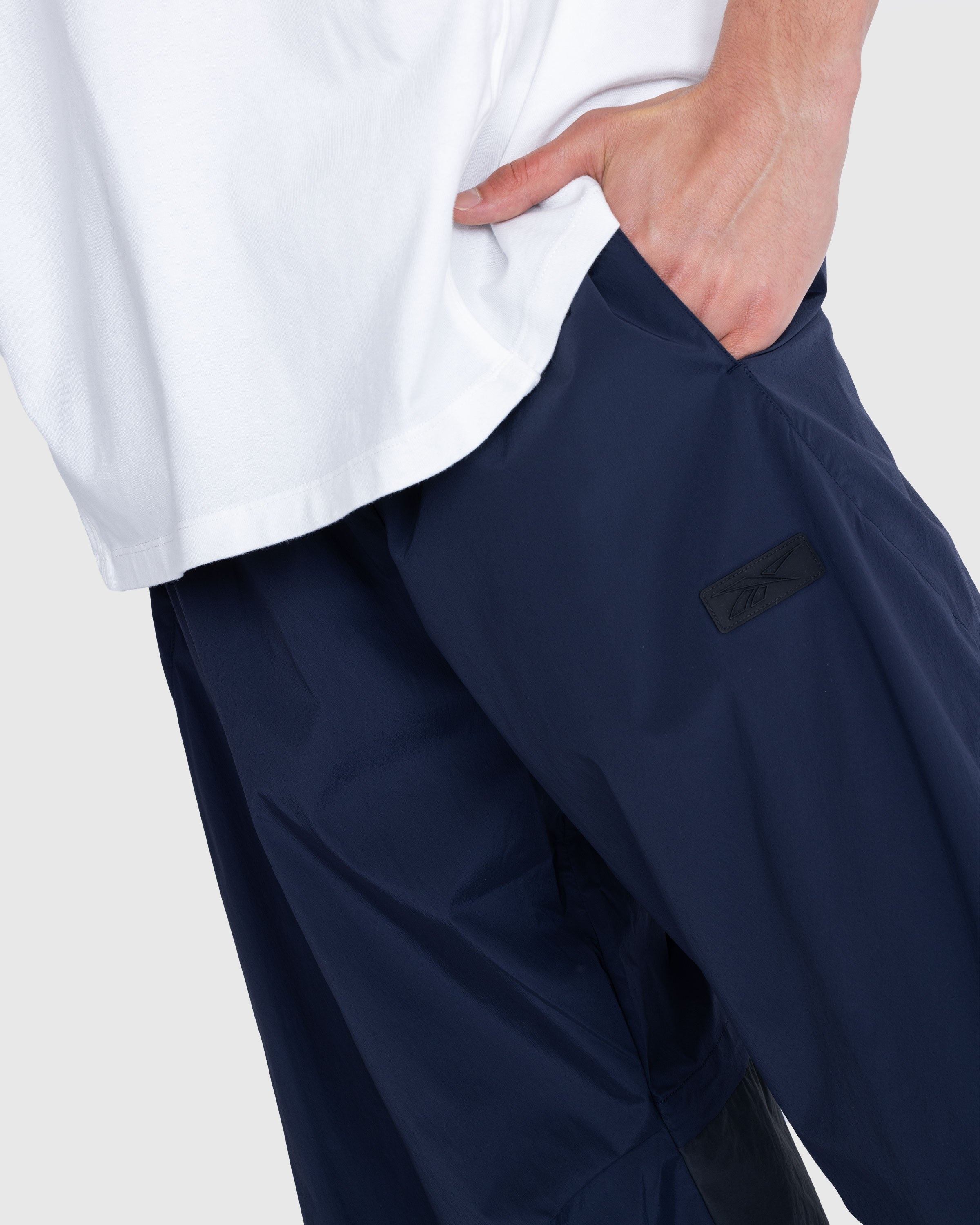 Reebok – Organic Cut Track Pants Anthracite