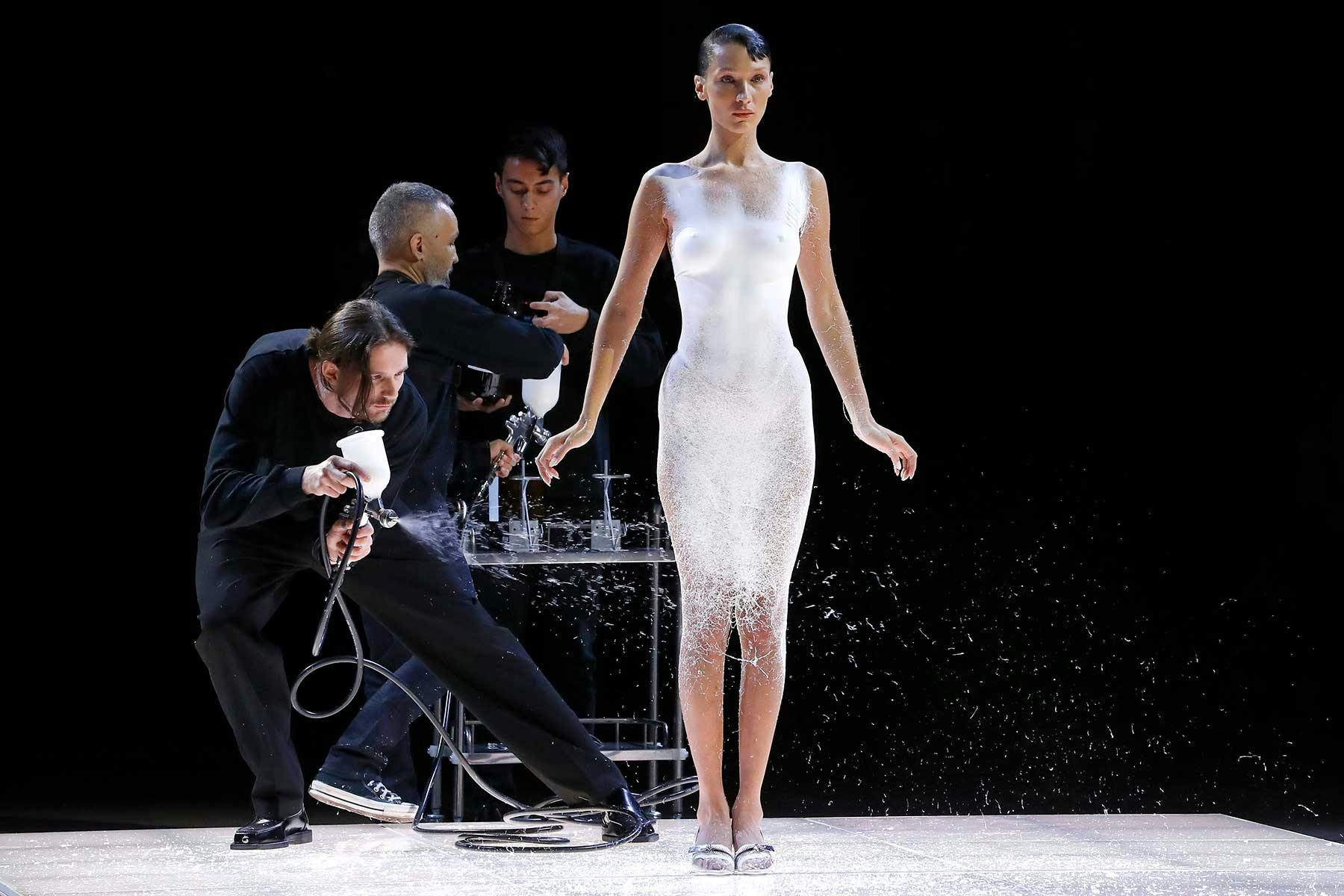 fashion-week-viral-trend (2)