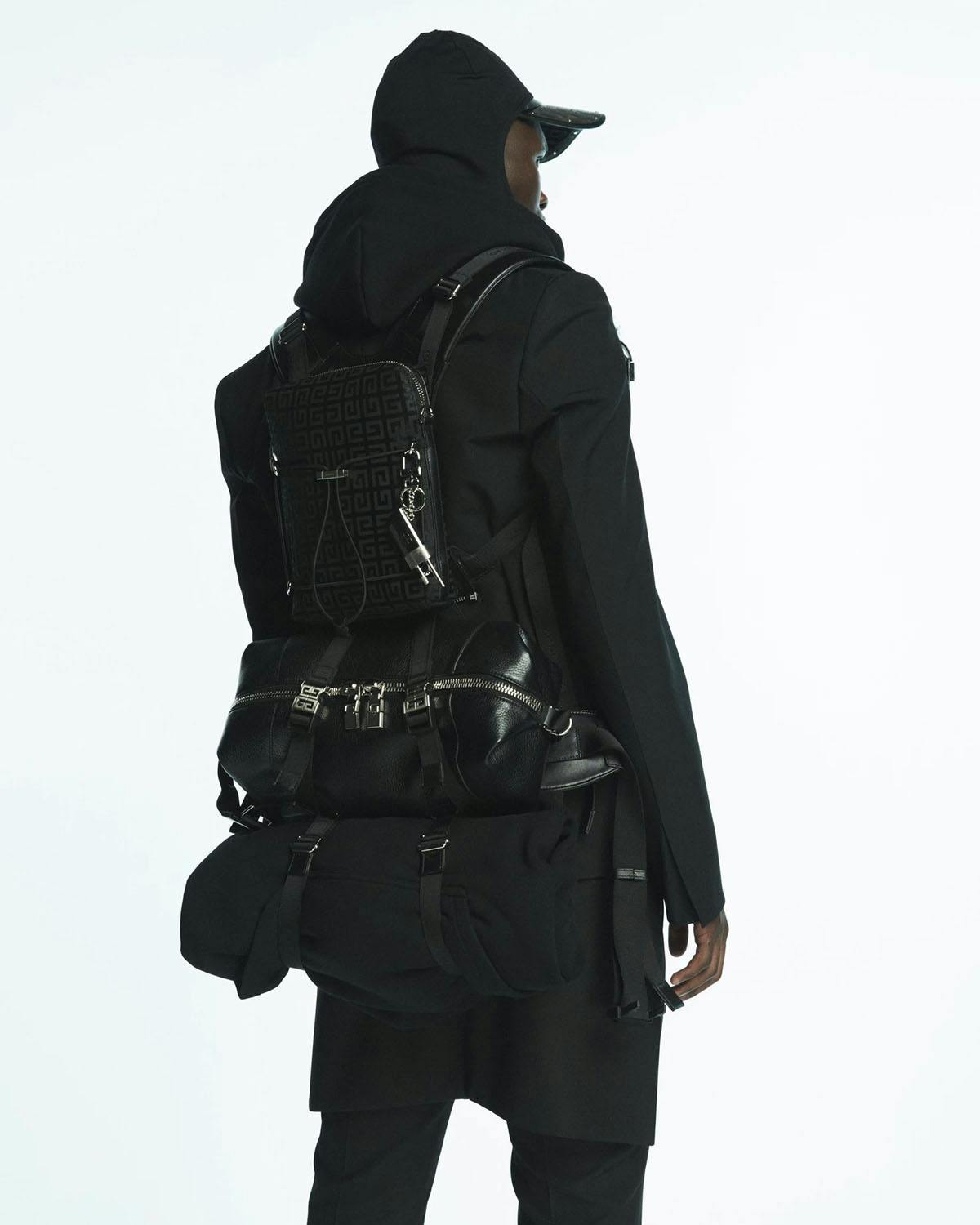 givenchy-venture-bag-matthew-williams-03