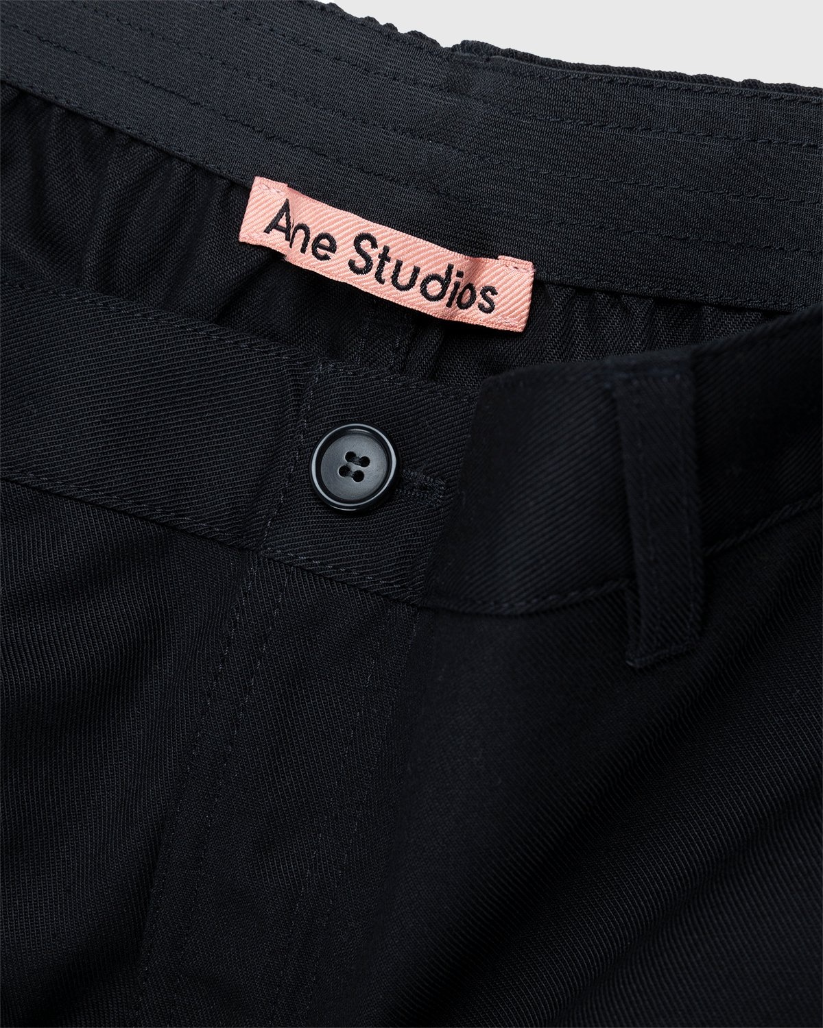 Acne Studios – Ringa Cotton Mix Twill Shorts Black - Shorts - Black - Image 5