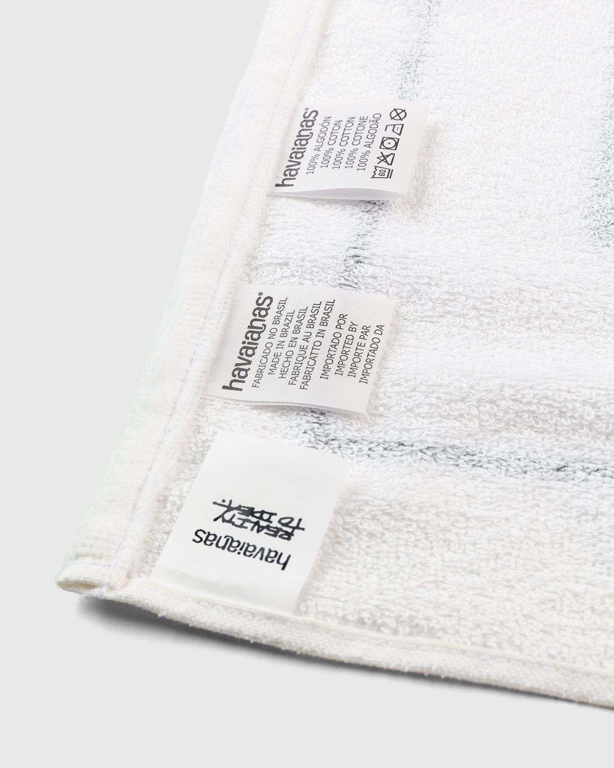 havaianas – Reality to Idea by Joshuas Vides Towel White - Towels - White - Image 5