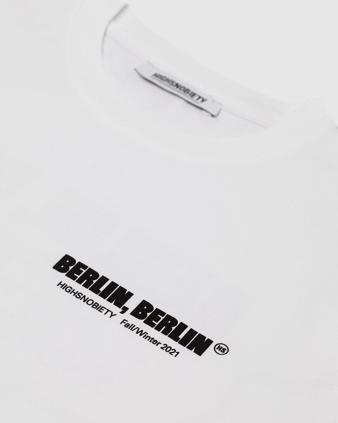 Highsnobiety – Berlin, Berlin T-Shirt White - Tops - White - Image 3
