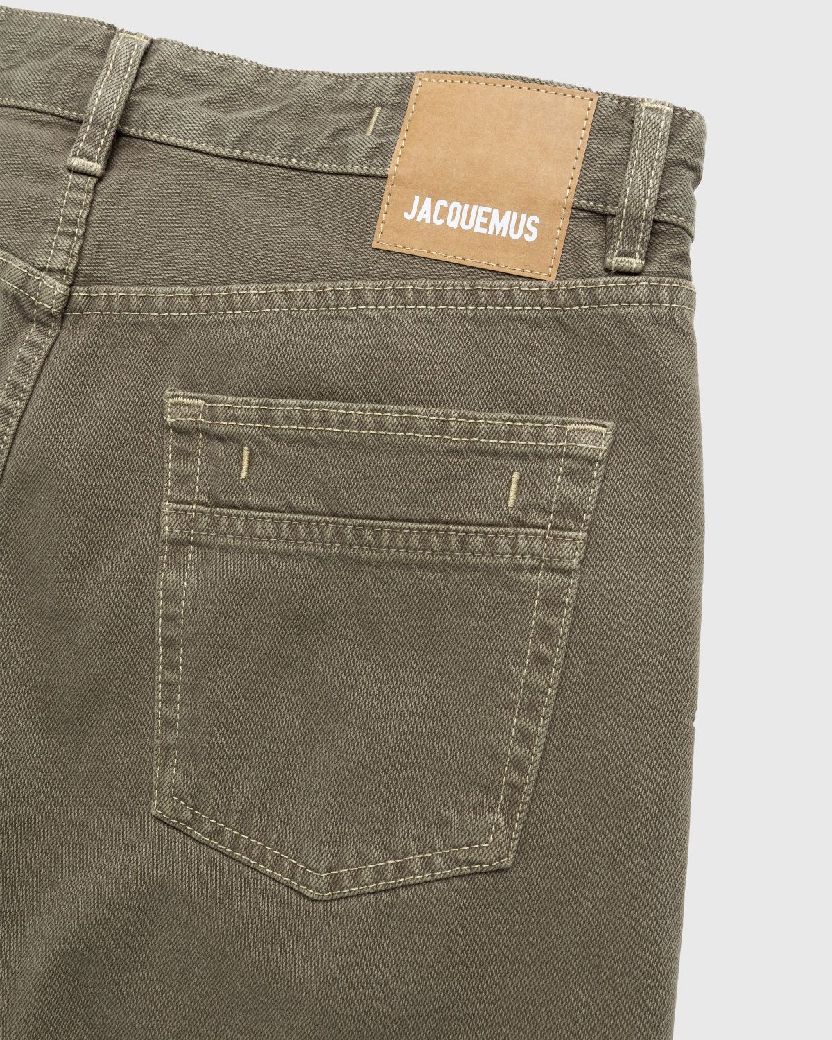 JACQUEMUS – Le De-Nimes Fresa Green - Pants - Green - Image 3