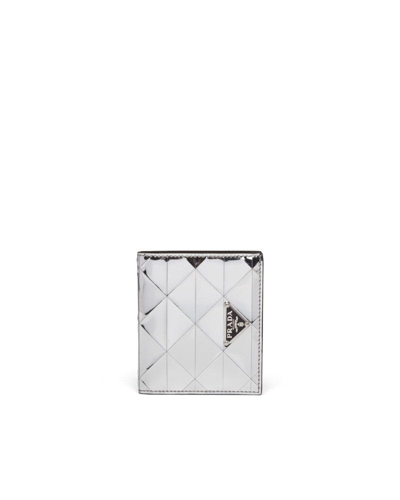 Prada_Christmast gifts 2021_2MO004-2D0F-F0118_SLF_UC2000265